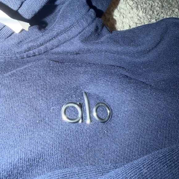 ALO Accolade Navy Blue Sweatpants and Hoodie Set - Picture 4 of 8